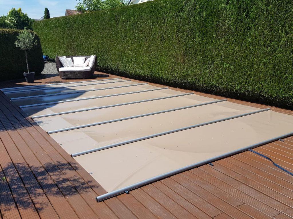 Copertura invernale di protezione in PVC con barre
